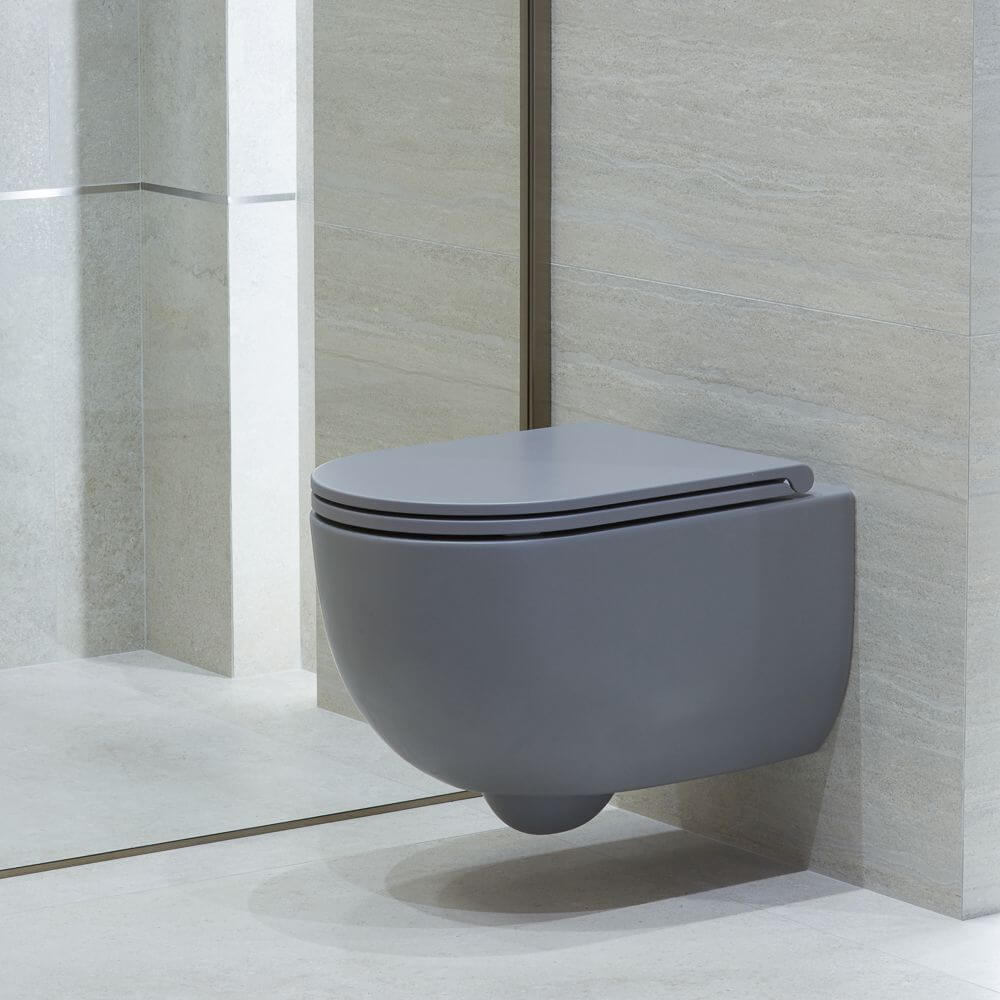 Minimalistyczna aranżacja z płytkami Limestone