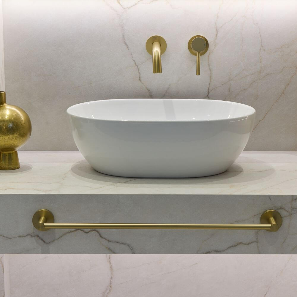 Łazienka w ciepłych tonacjach Venice Ivory Ceramica Limone