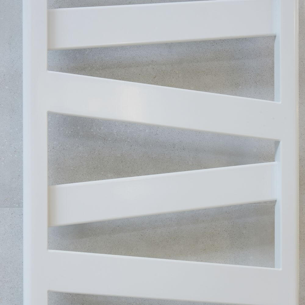 Nowoczesna łazienka z płytkami betonowymi Betonico White Grey