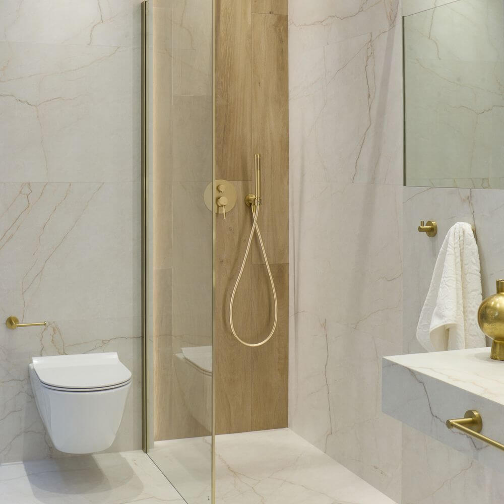 Łazienka w ciepłych tonacjach Venice Ivory Ceramica Limone