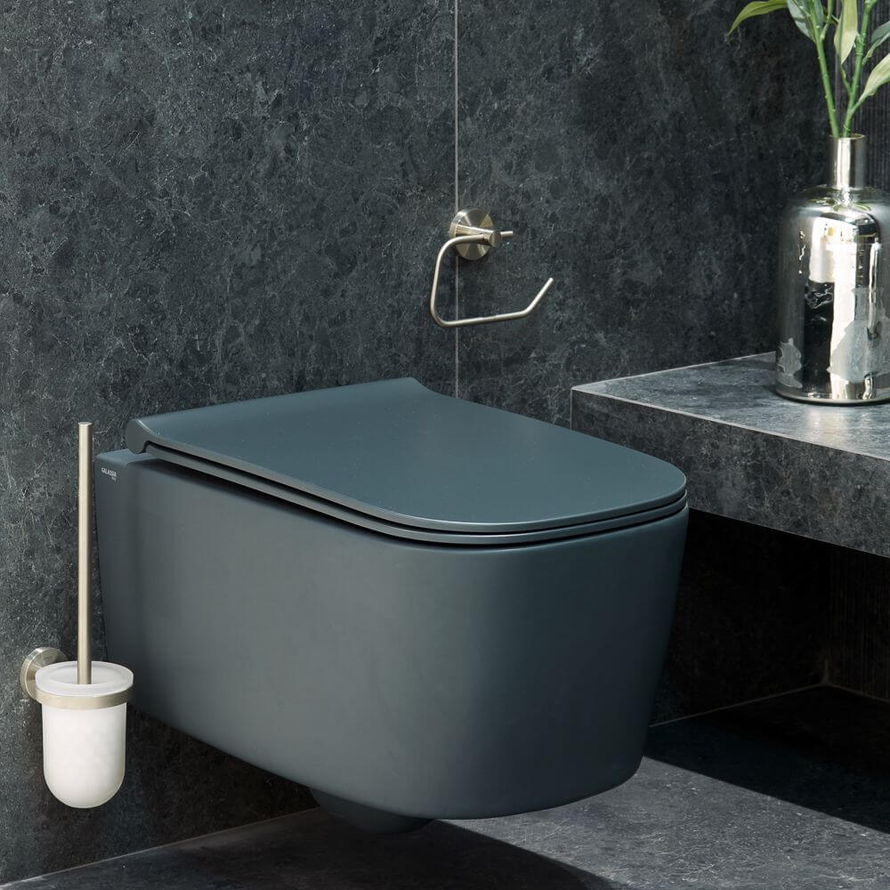 Łazienka w stylu nowoczesnym z czarnymi płytkami Limestone Belgium Black