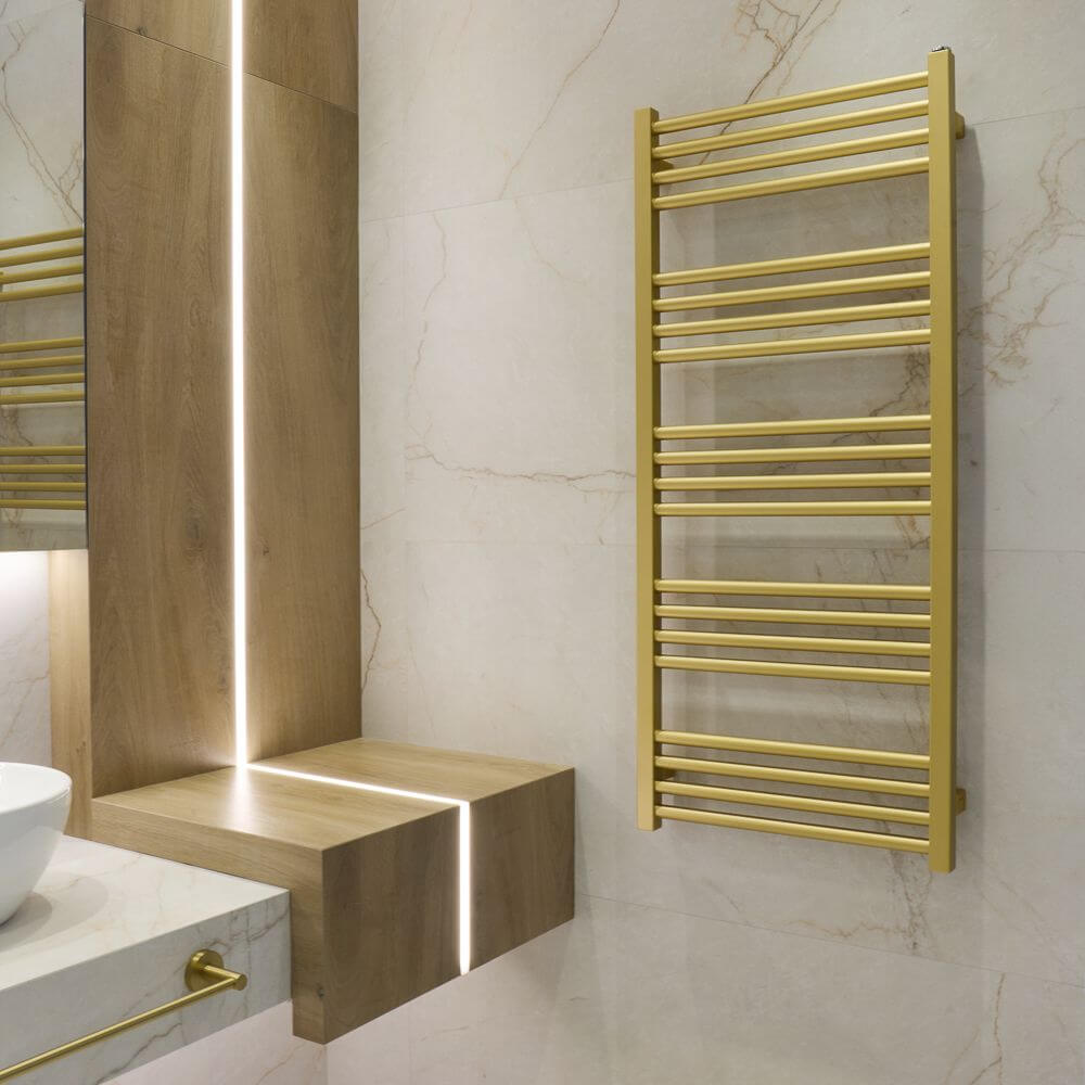 Łazienka w ciepłych tonacjach Venice Ivory Ceramica Limone