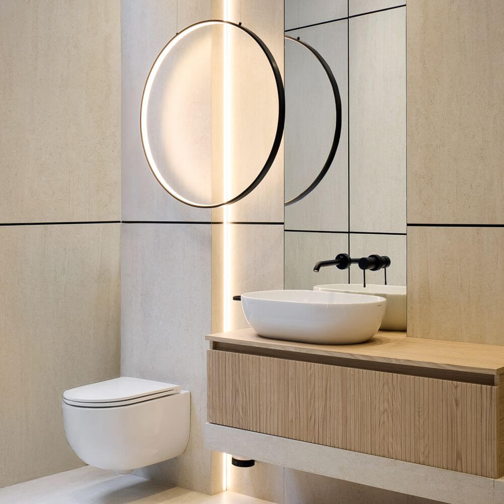 Minimalistyczna przestrzeń z Marina Ivory